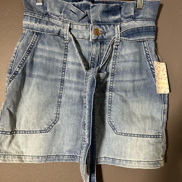 FREE PEOPLE NWT Jean Mini skirt SIZE:0 - Picture 9 of 12